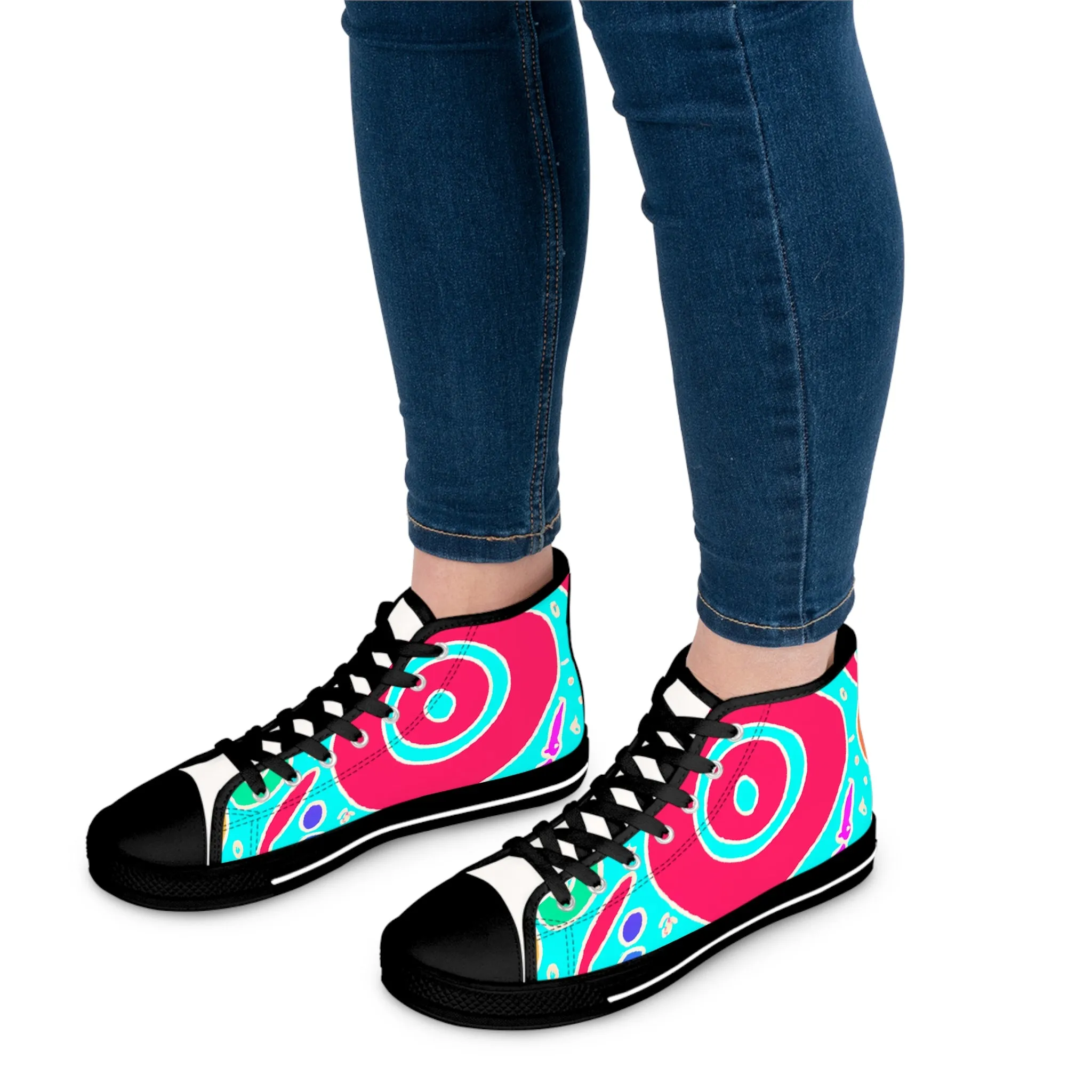 Candy Couture. - high top