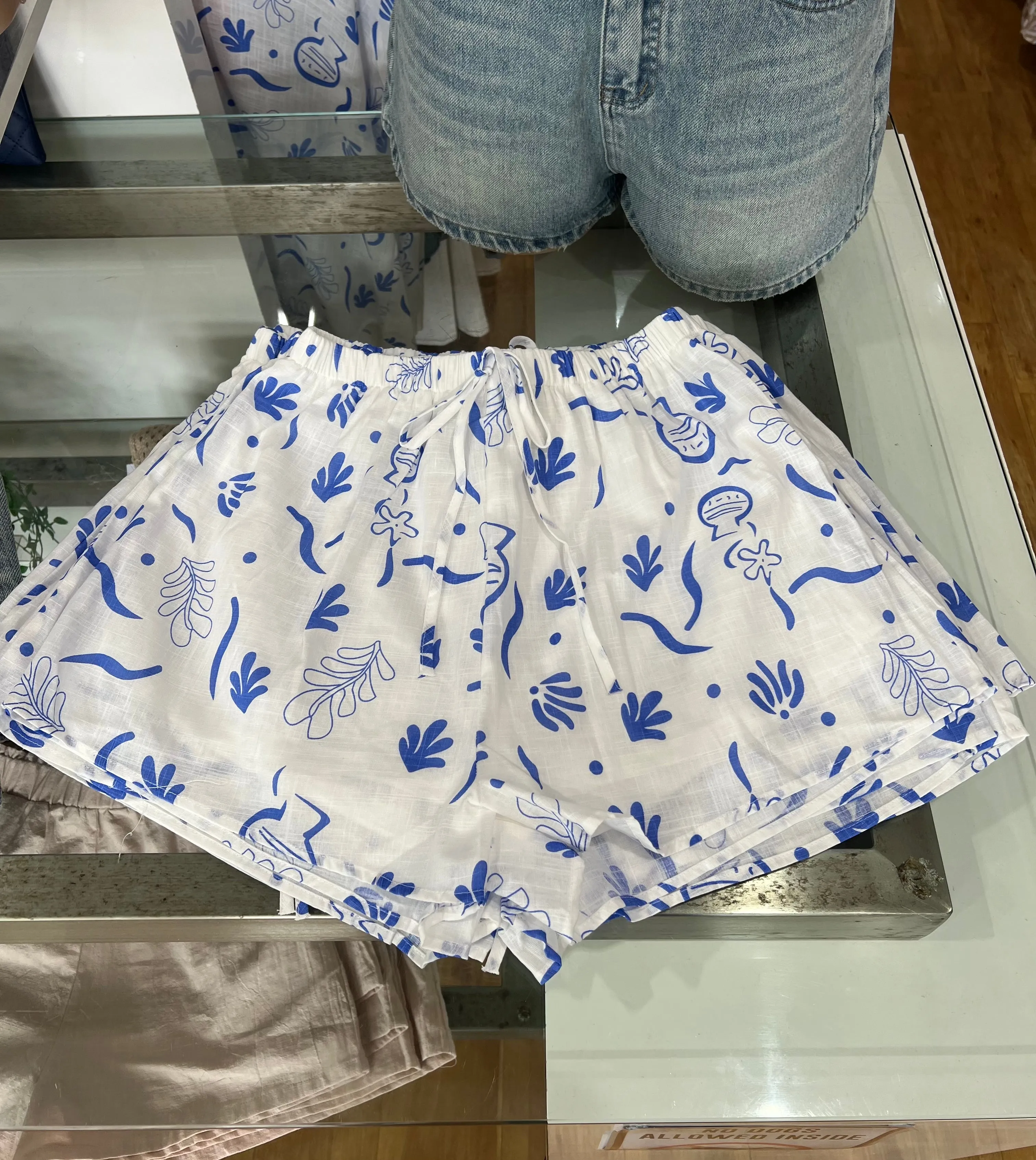 Coral Short