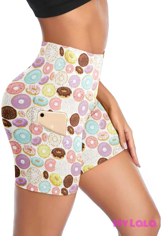 Curvy Pocketed Gym Shorts (Lovely Donuts)